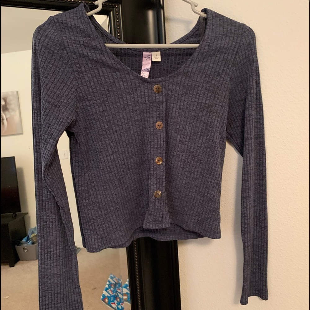 deep blue long sleeve crop top